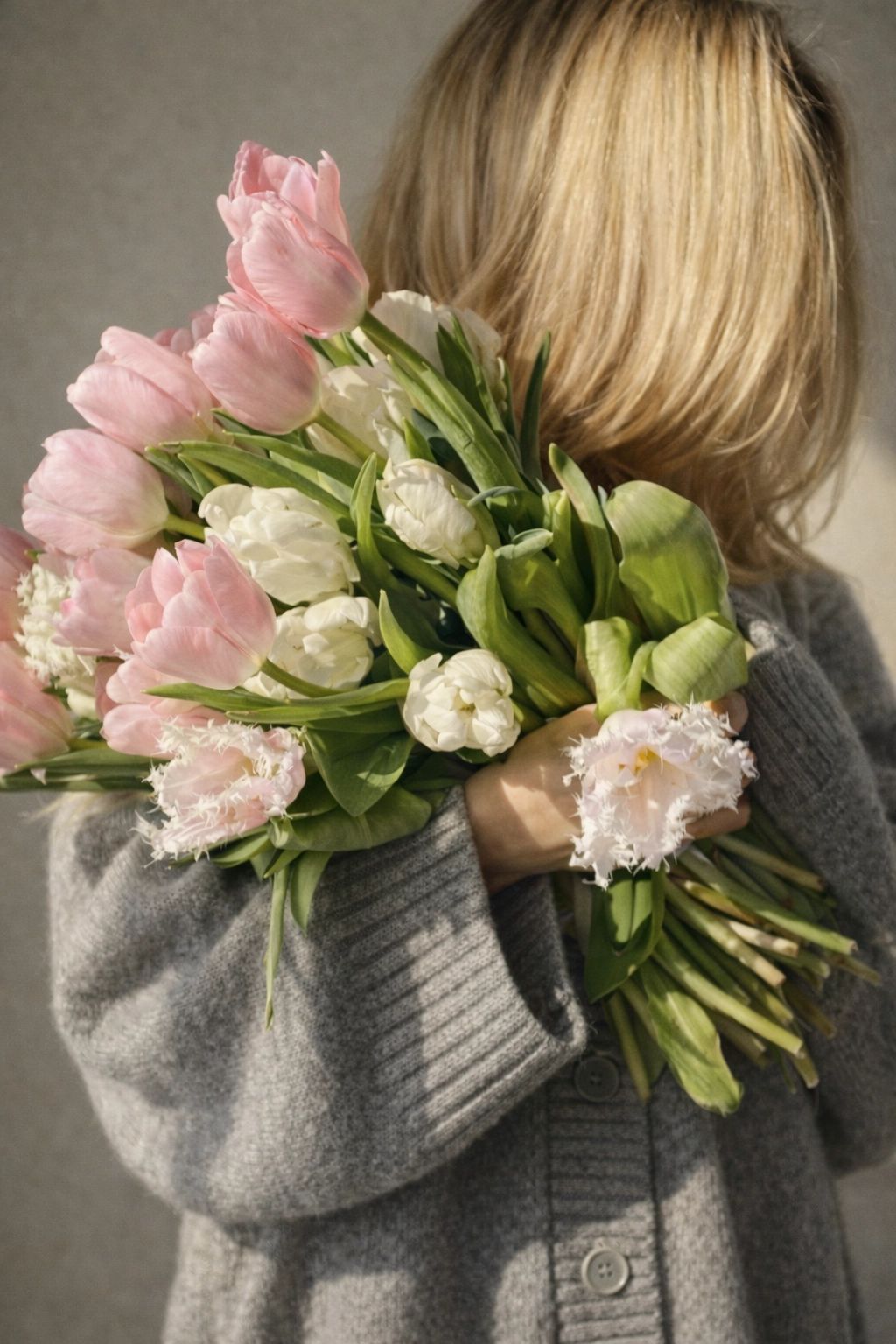 Studentblommor & examensblommor – guide till studentdagen 2026